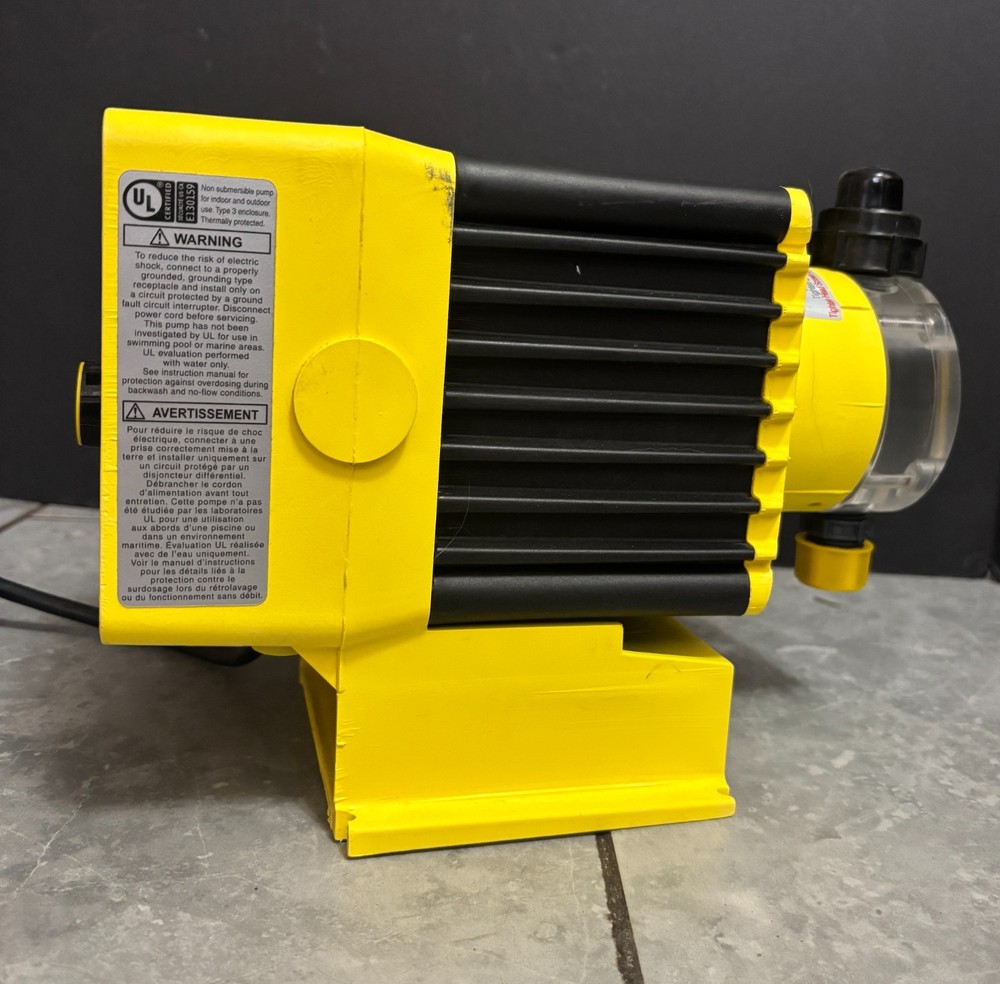 LMI Milton Roy Microprocessor Dosing Pump C921-469SI C921469SI + EXTRAS (read)