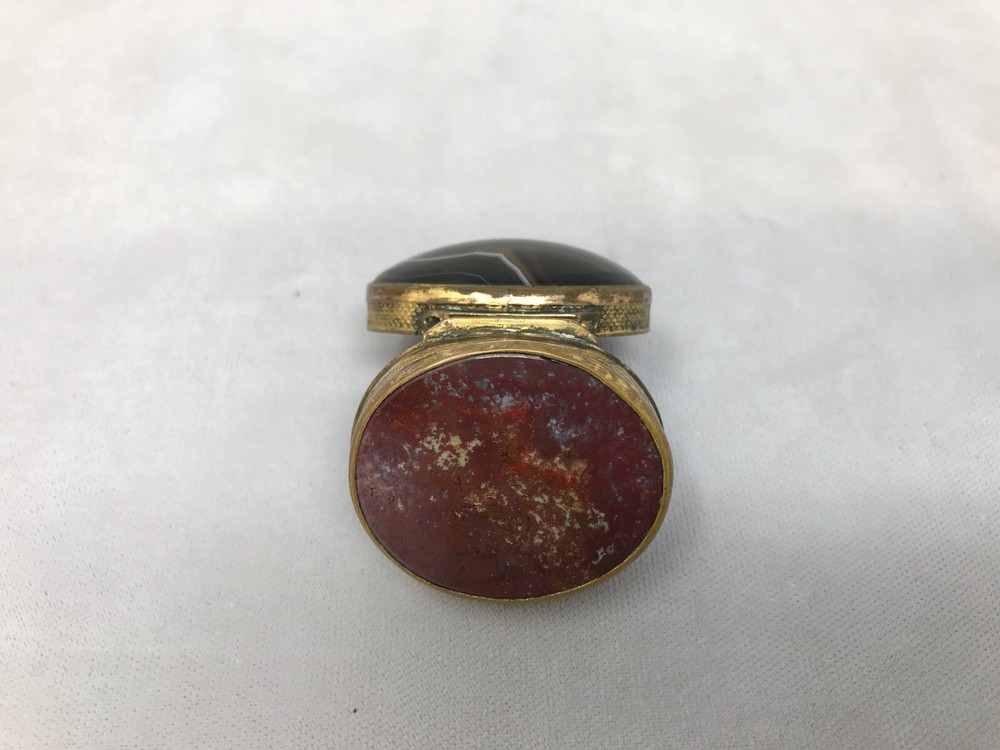 Antique Agate and Copper Gilt Pill Box