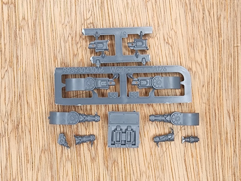 Warhammer 40k Custodes Caladius Neutronium Cascade Projector, Lastrum Bolt Bits