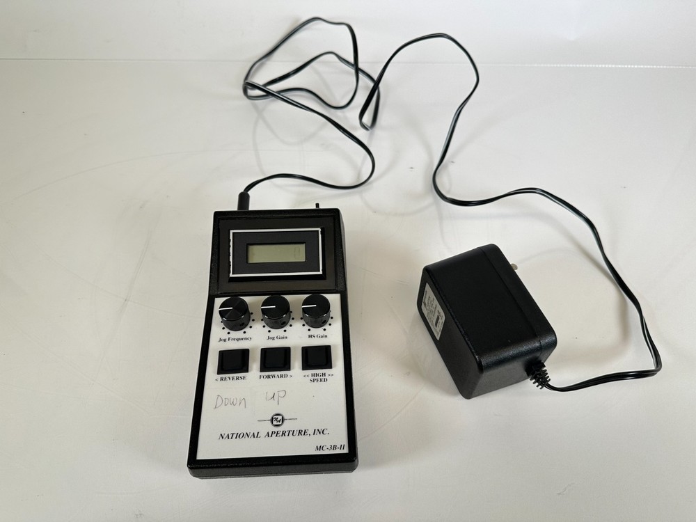 National Aperture MC-3B-II Micropositioning Controller