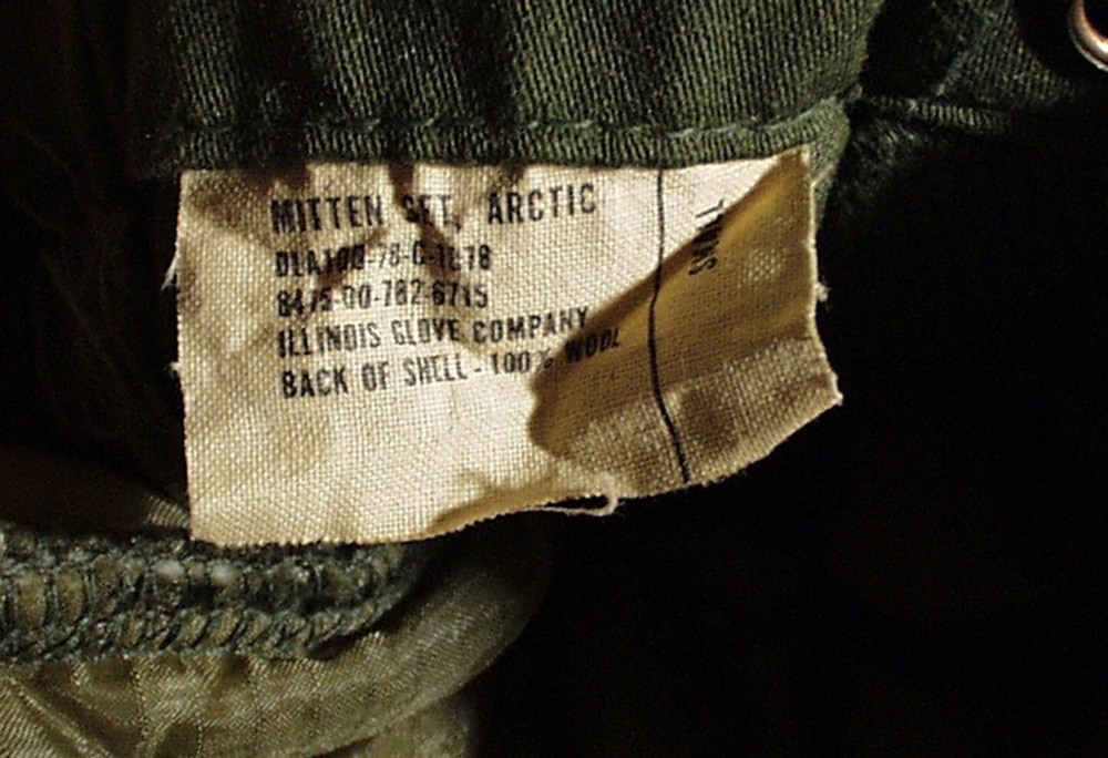 WWII U.S. HIGH ALTITUDE FLYERS ARCTIC MITTENS, SIZE SMALL