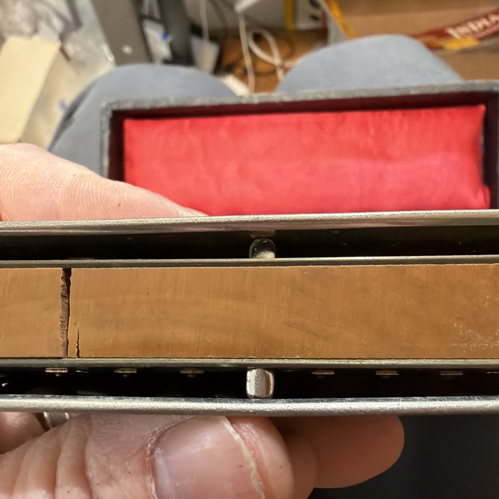 the chromonica Chromatic Harmonica c with case Germany