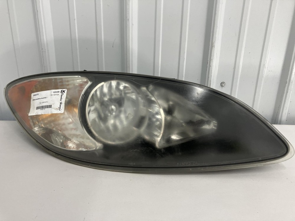2007-2018 International PROSTAR Right/Passenger Headlamp - Used