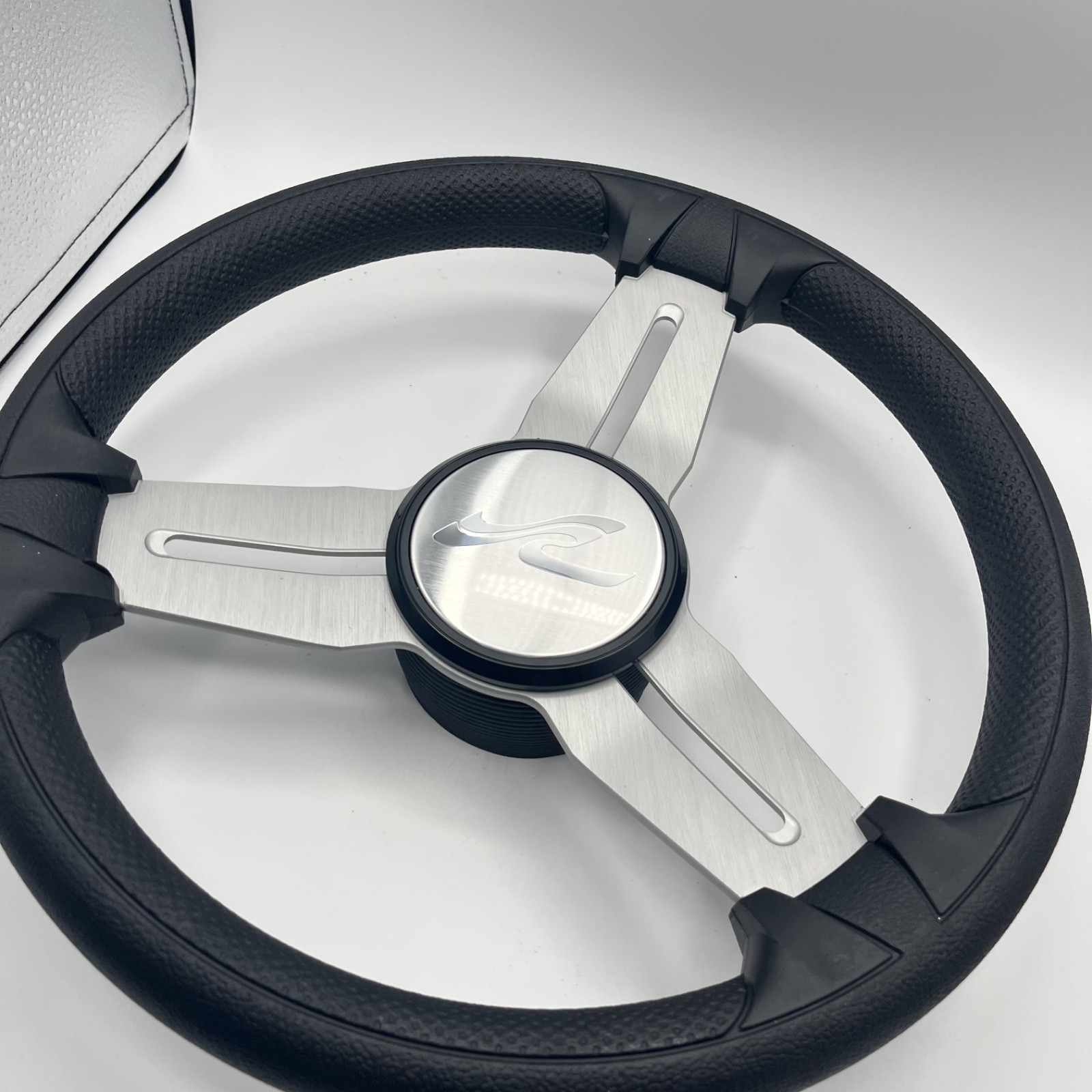 Model 15 Marine Steering Wheel Brush Alum Spokes | Sea Ray Boats Logo | KEYED