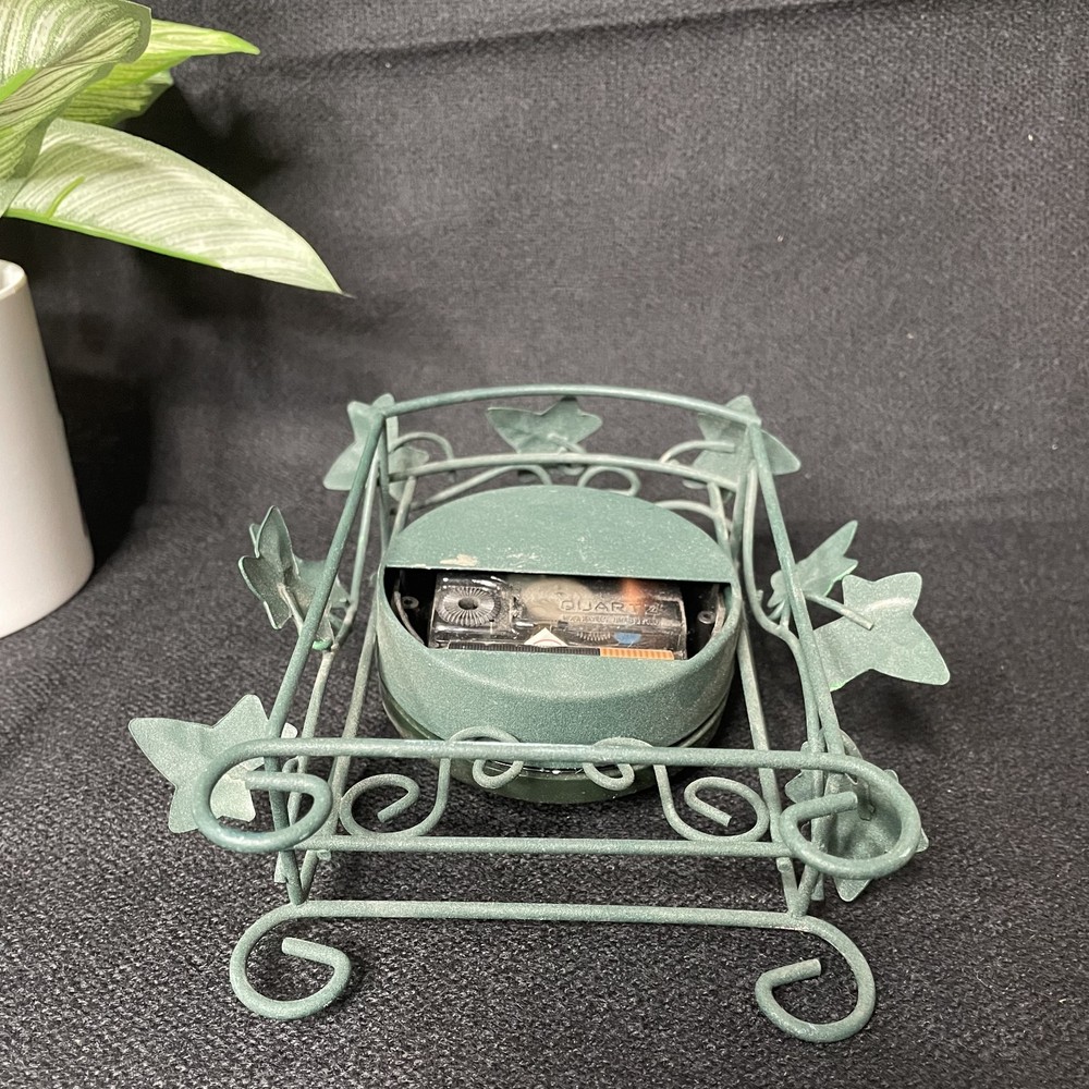 Vintage Quartz Green Leaf Decorative Small Clock WORKING
