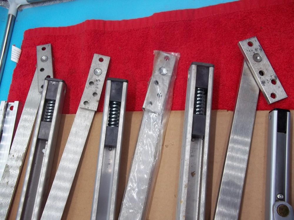 Lot of 5 Surface Stop Doors NOS MB-33)