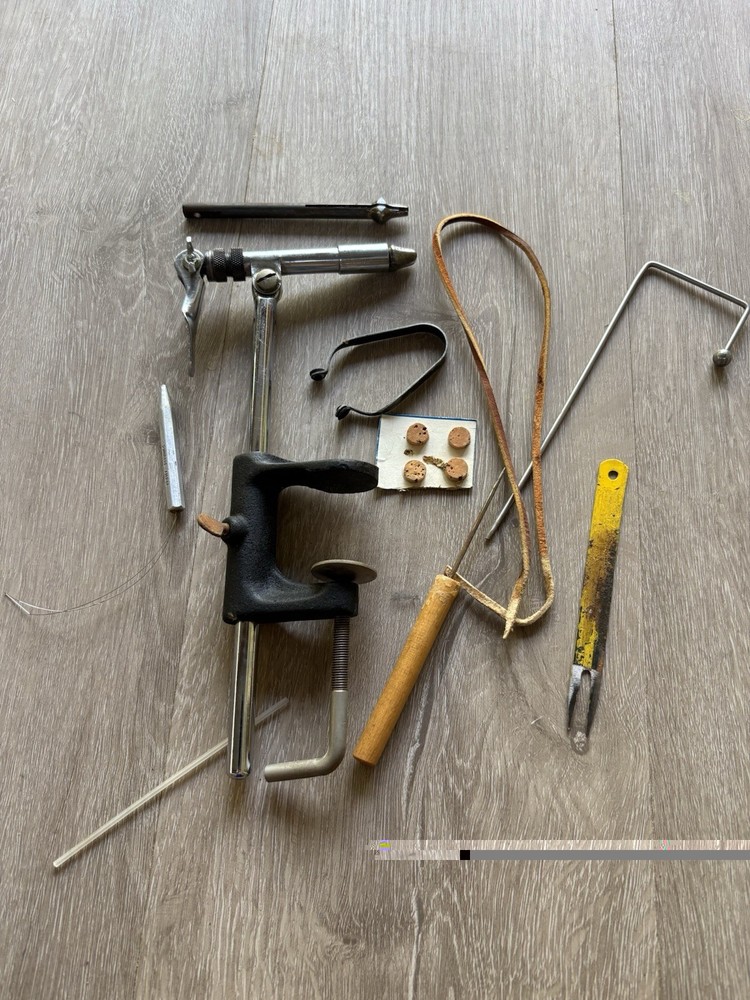 Thompson Fly Tying Vise Model A + Tools Lot