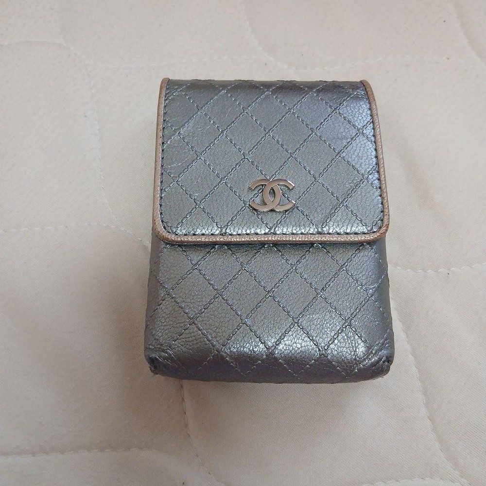 CHANEL Shiny Gray Silver Cigarette Case Leather Coco Mark Used