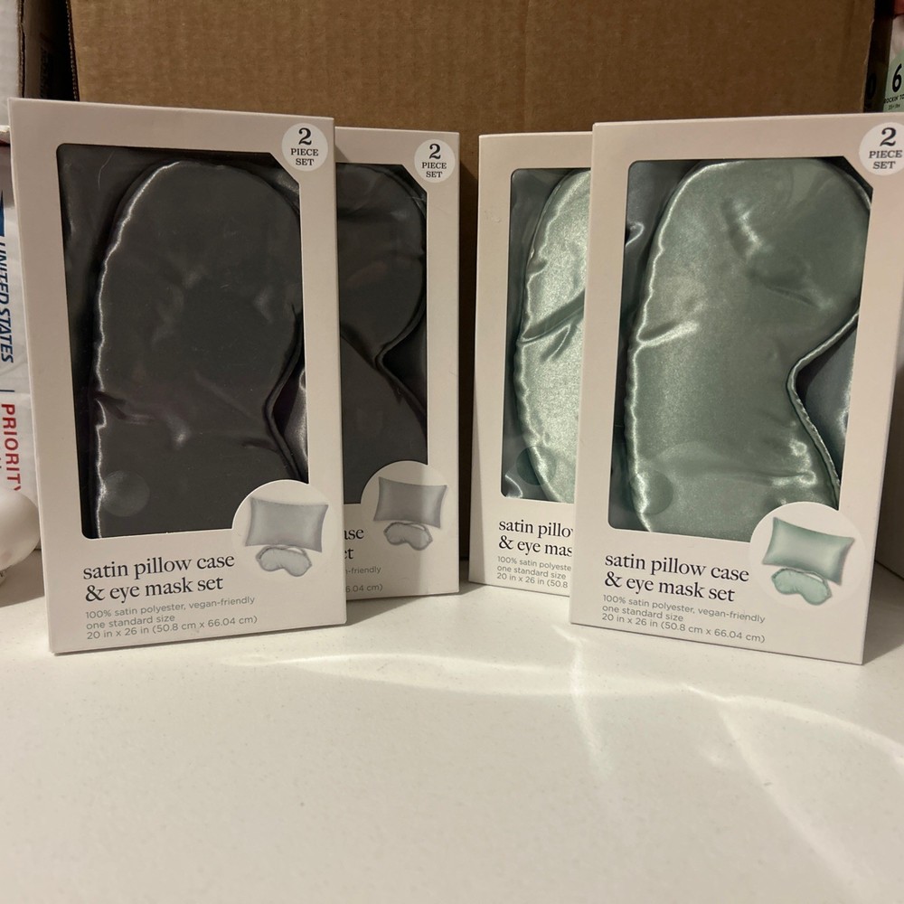 Satin Pillow Case And Eye Mask Sets (4)