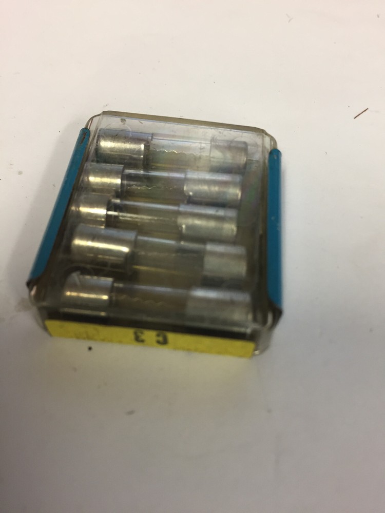 C 3   AMP      BUSSMAN  FUSES 2 pcs only