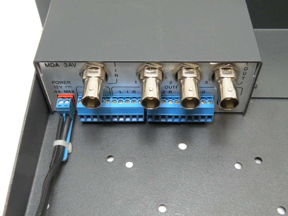 Extron MDA 3AV & DA 6AV EQ, Rackmount Video Stereo Audio Distribution Amplifiers