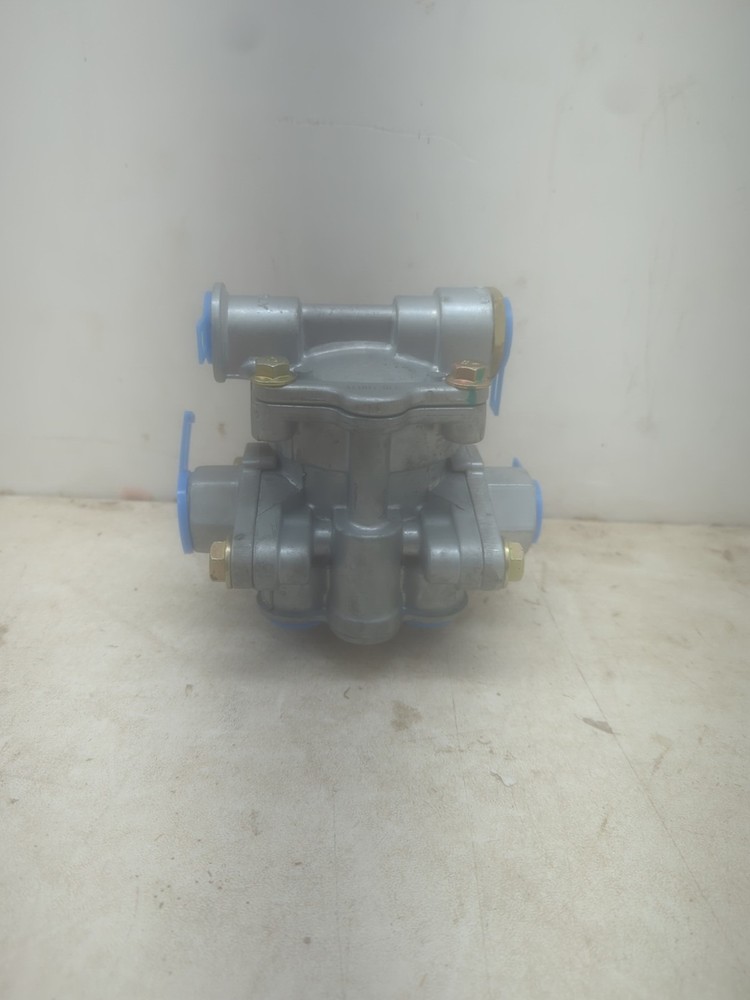 Spring Brake Control Valve 170.110171