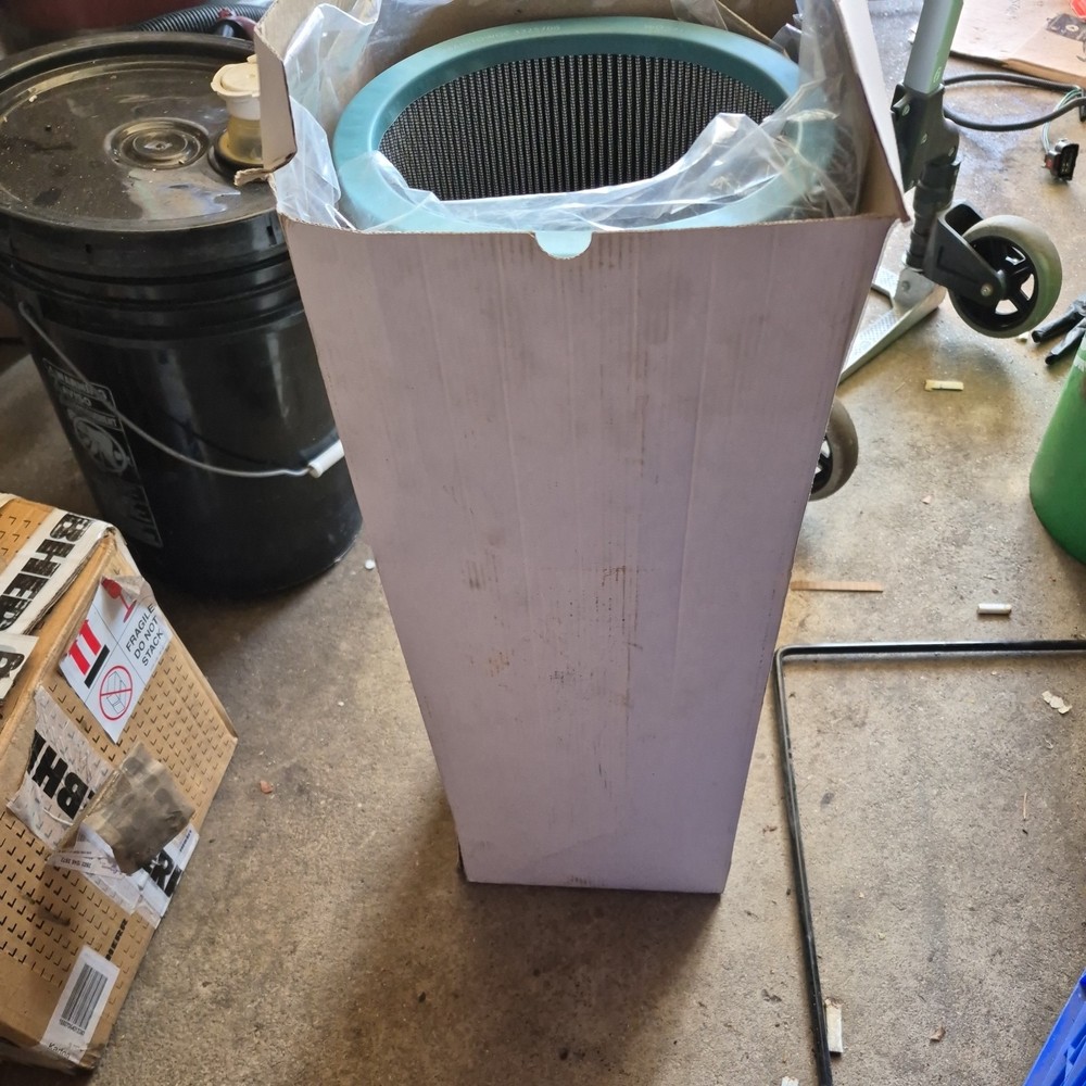 Manitowac Hydraulic Filter 03325700 **NOS**
