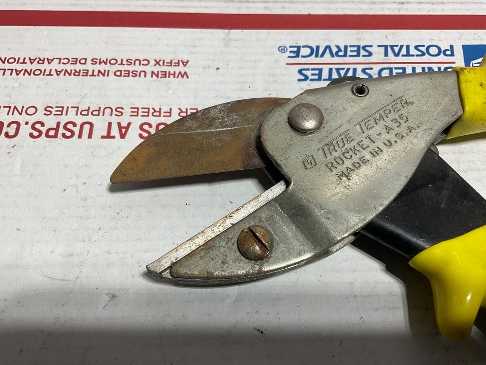 True Temper USA ROCKET A35 Pruning Shears Pruner Cutter Garden Tool Locking