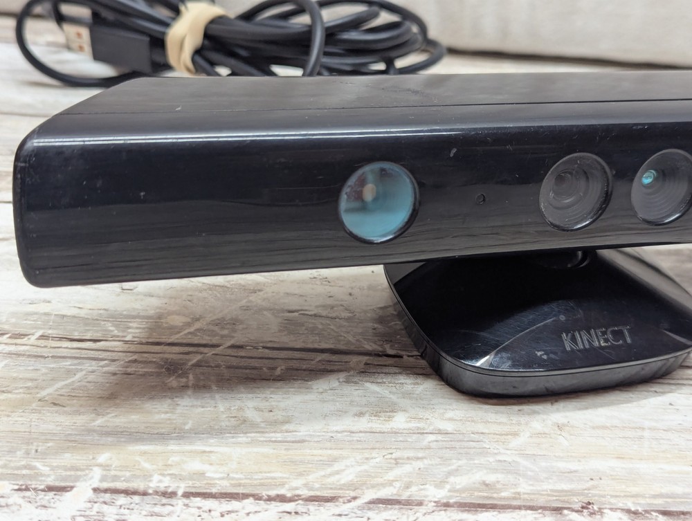 Microsoft Xbox 360 Kinect Sensor Bar Only - Black