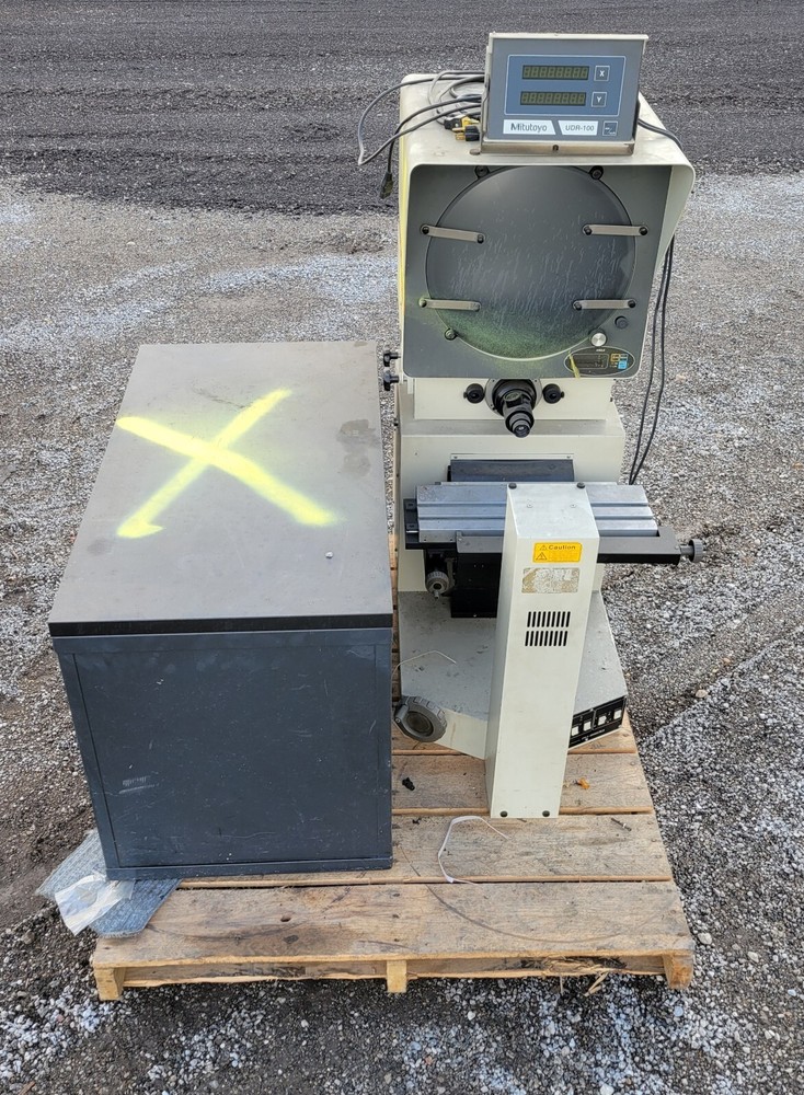 Mitutoyo PH-3500 Profile Projector