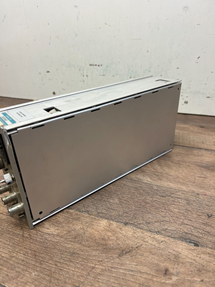 Tektronix DD 501 Digital Delay Plug-in