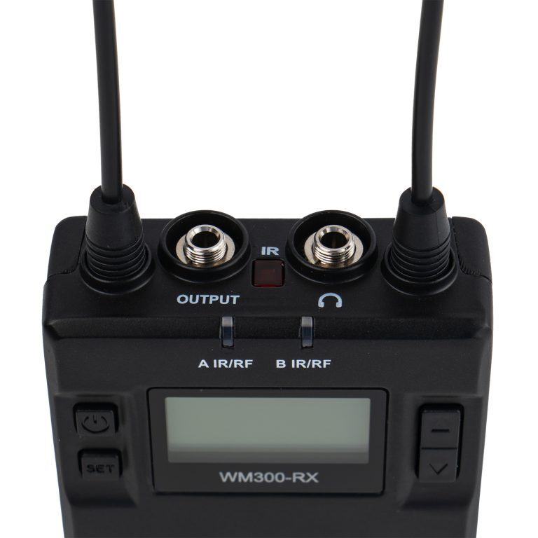 Lavalier Microphone Kit (Li-Ion) with Two Transmitters - Comica