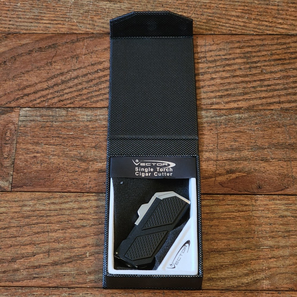 Vector Single Jet Lighter And Cigar Cutter