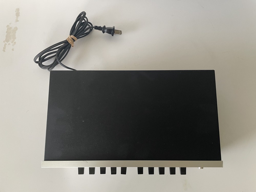 Realistic 31-1988A Five Band Stereo Frequency Equalizer