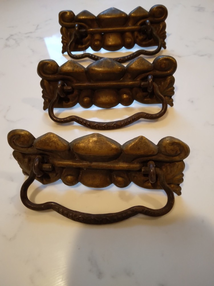 Antique drawer pulls 3 total.