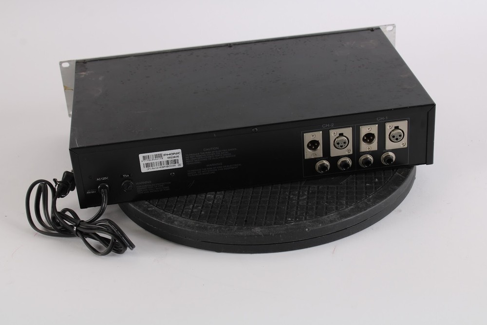Phonic MQ3600 Dual 31-Band Graphic Equalizer