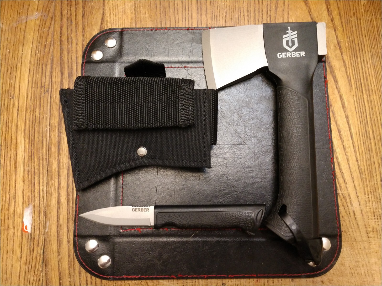 Gerber Gator Hatchet & Knife Combo S.S. Blades & Nylon Sheath