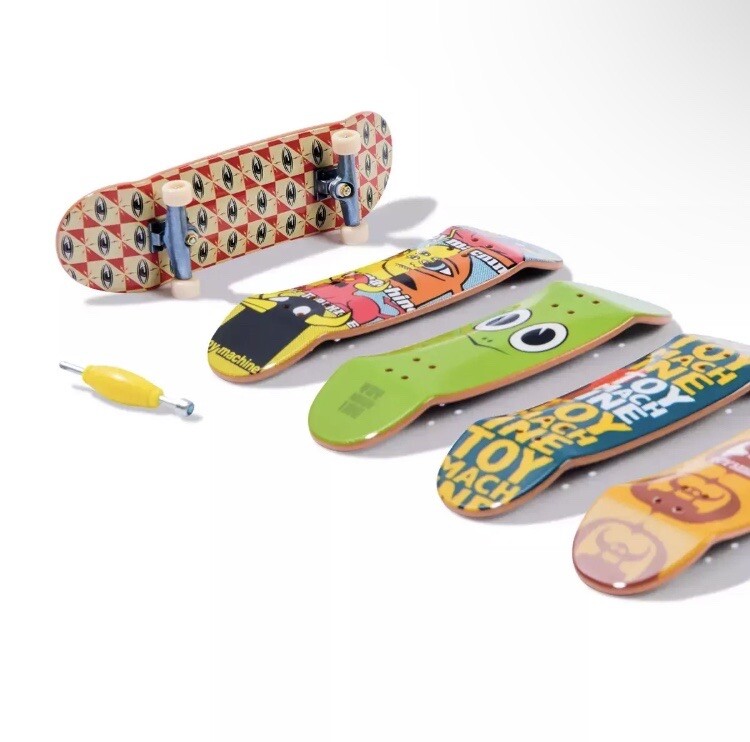 Tech Deck Ultra Pro Bonus 20-Pack Plan B Toy Machine Felipe Gustavo Sky Brown