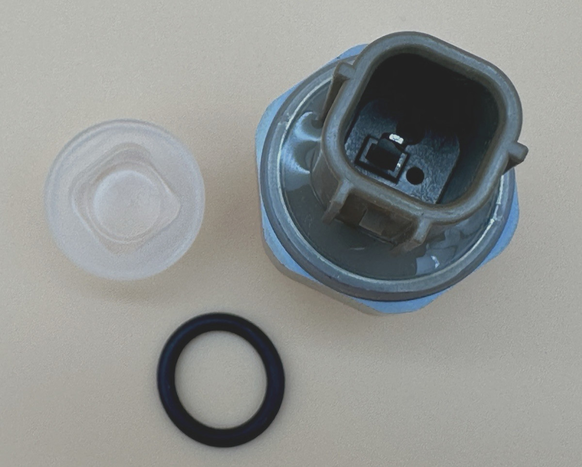 OEM Genuine Honda VCM Oil Pressure Sensor + O-Ring 37240-R70-A04 VVT VTEC