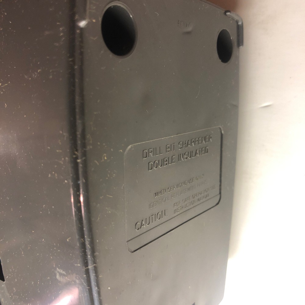 BLACK & DECKER No 7980 DRILL BIT SHARPENER - EXCELLENT CONDITION