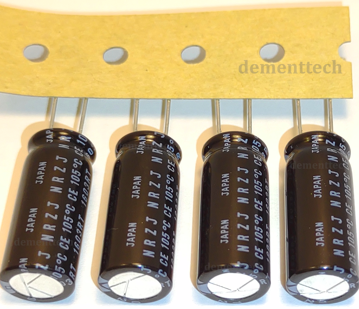 4x Nippon NIC NRZJ 2200uF 10V Long Life Low-ESR 105C radial capacitors caps 10mm