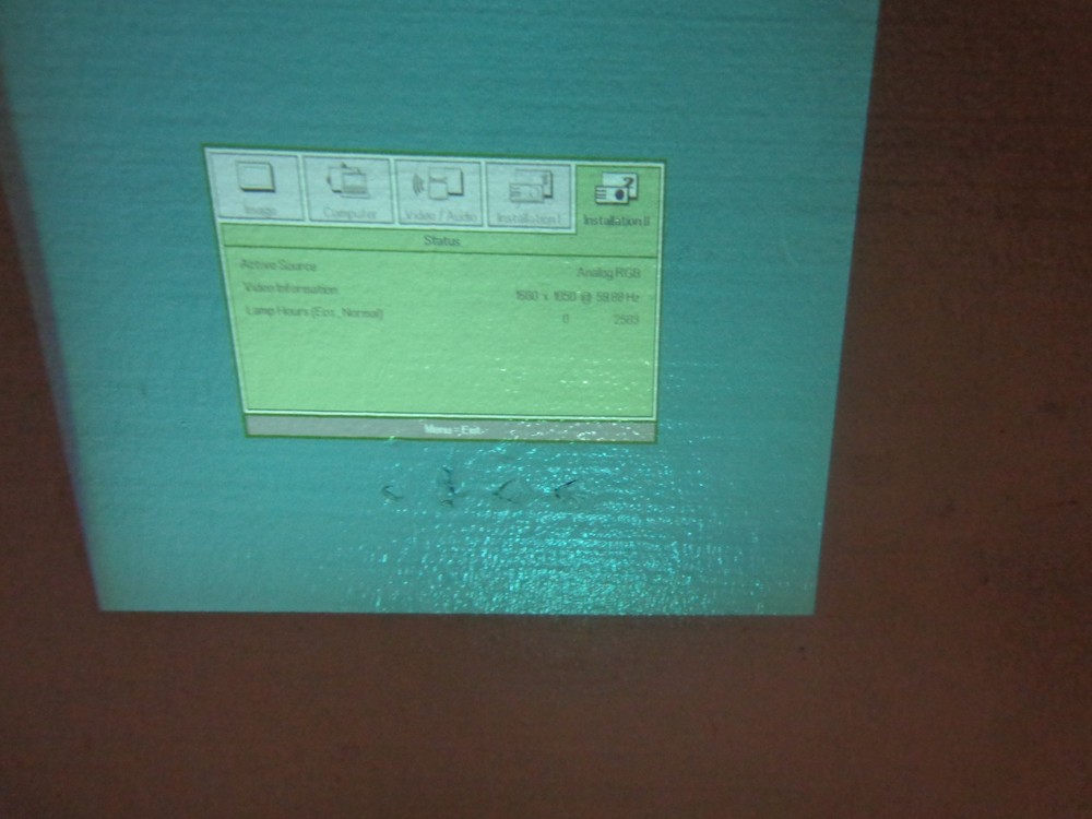 Vivitek D837 DLP Projector 2503Hrs (No Remote Control)