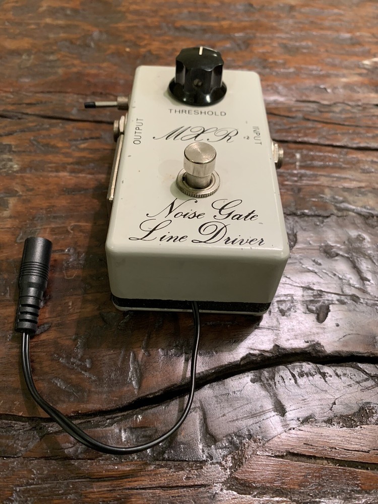 Power/Play MXR Bud Box Script Logo Vintage Pedal Adapter