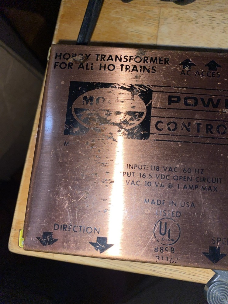Hobby transformer power controller for all HO trains