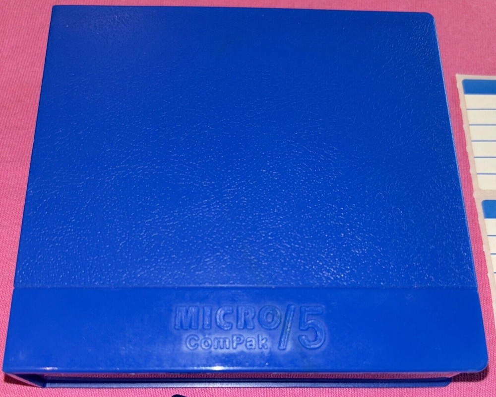 SRW Micro/5 Disk Diskette ComPak Case Plastic w/5 Blue 3.5" (IBM) Disks & Labels
