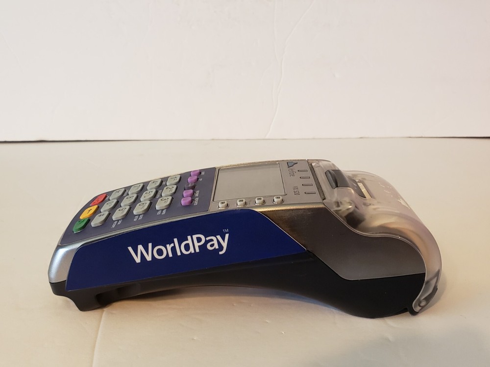 Verifone Credit Card Machine Terminal Reader Model VX520 Silver