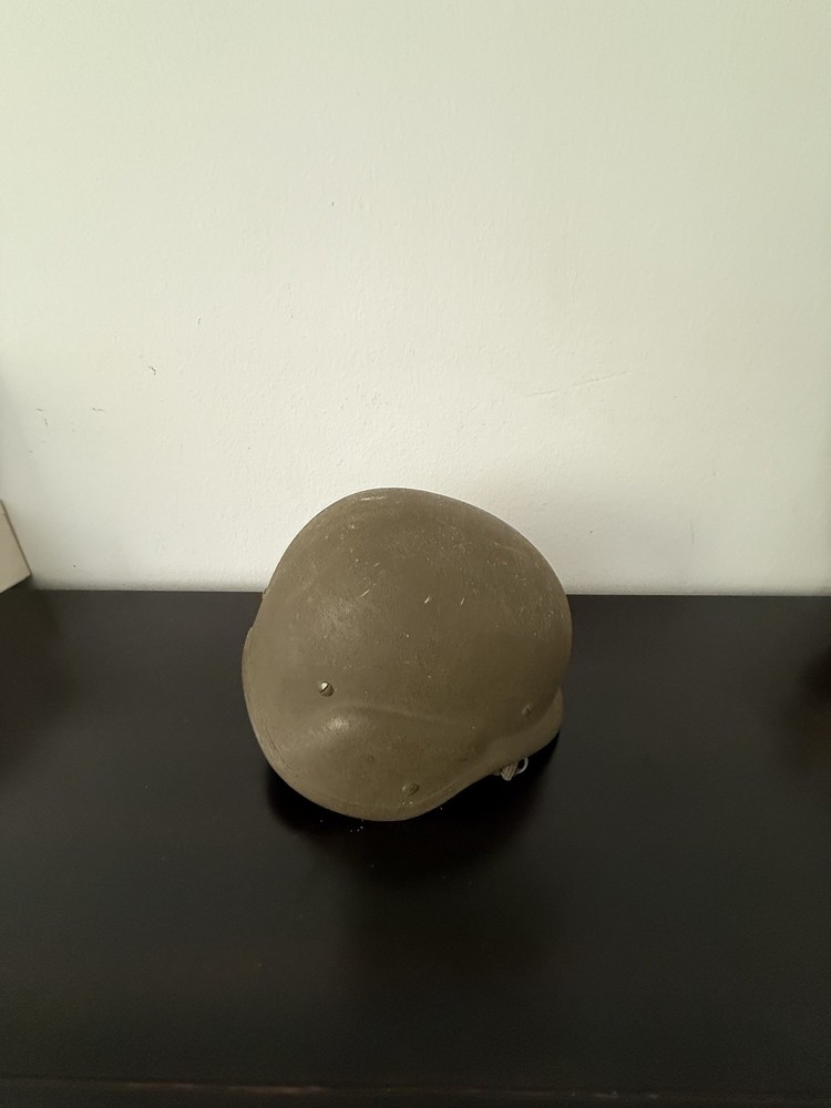 DEVILS LAKE SIOUX ARMY COMBAT HELMET Size S