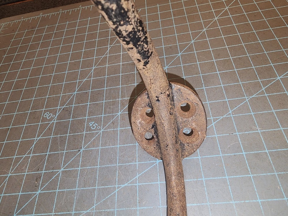 ANTIQUE LARGE DOUBLE COAT HAT HOOK CAST IRON WALL MOUNTED ACORN TIP - gwT4