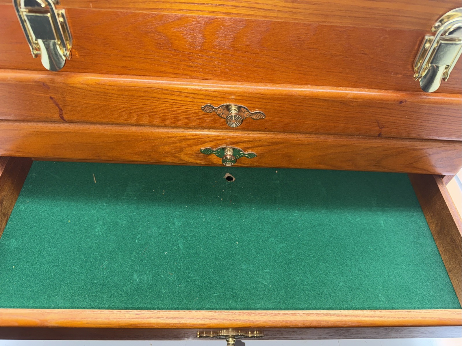 VINTAGE SISCO OAK HARDWOOD UTILITY CHEST JEWELERS COLLECTORS MACHINISTS