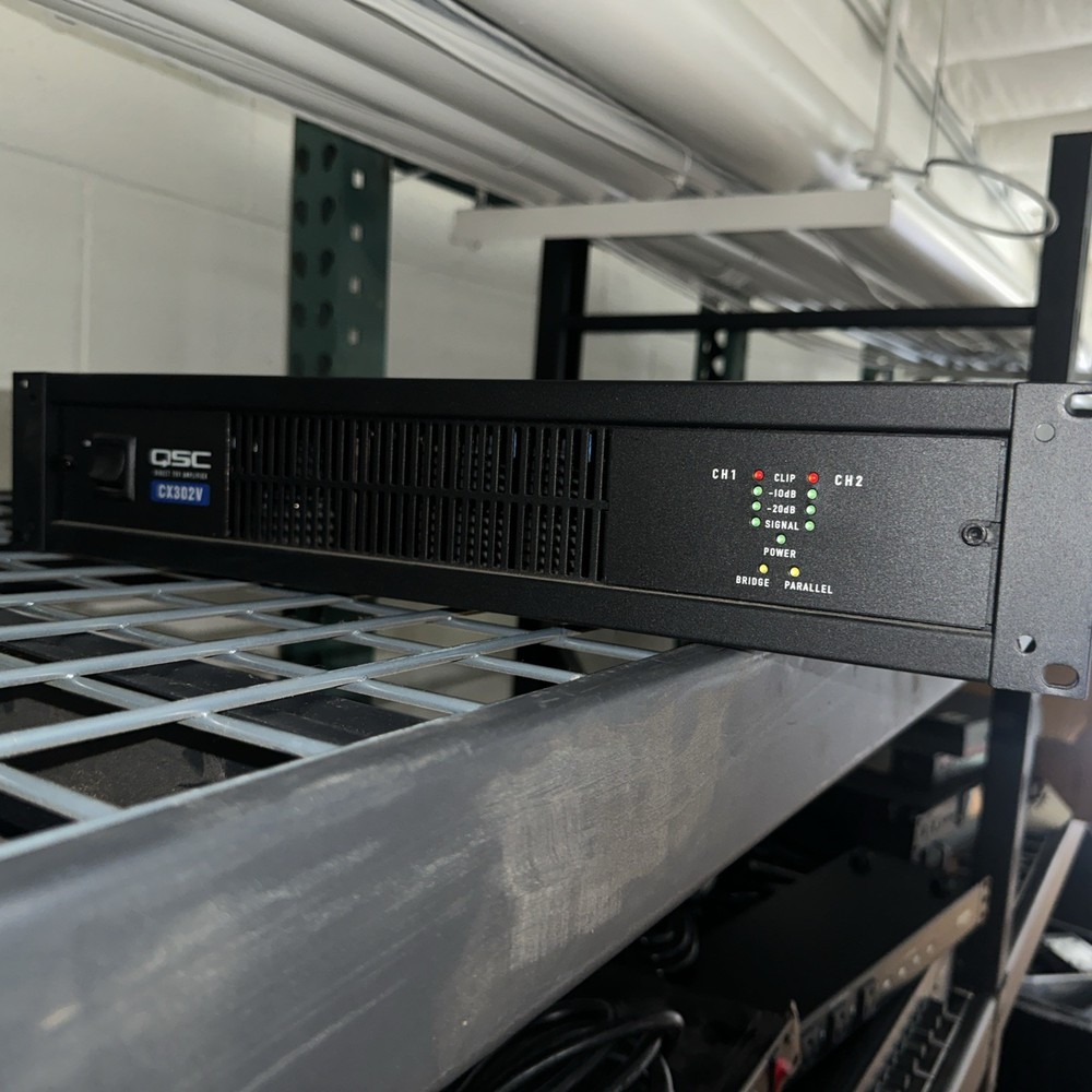 QSC CX302V 2-Channel Power Amplifier CG01PBV