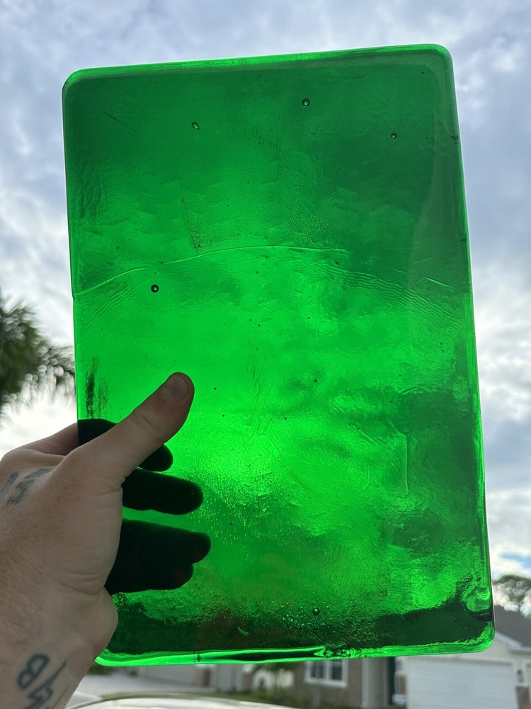 Blenko Dalle de Verre - 5440 light to medium green