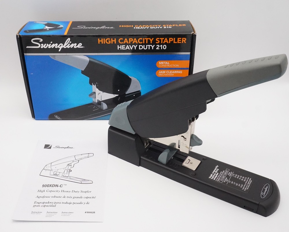 Swingline 90002 Heavy Duty Stapler 210 Sheet Capaciity Black