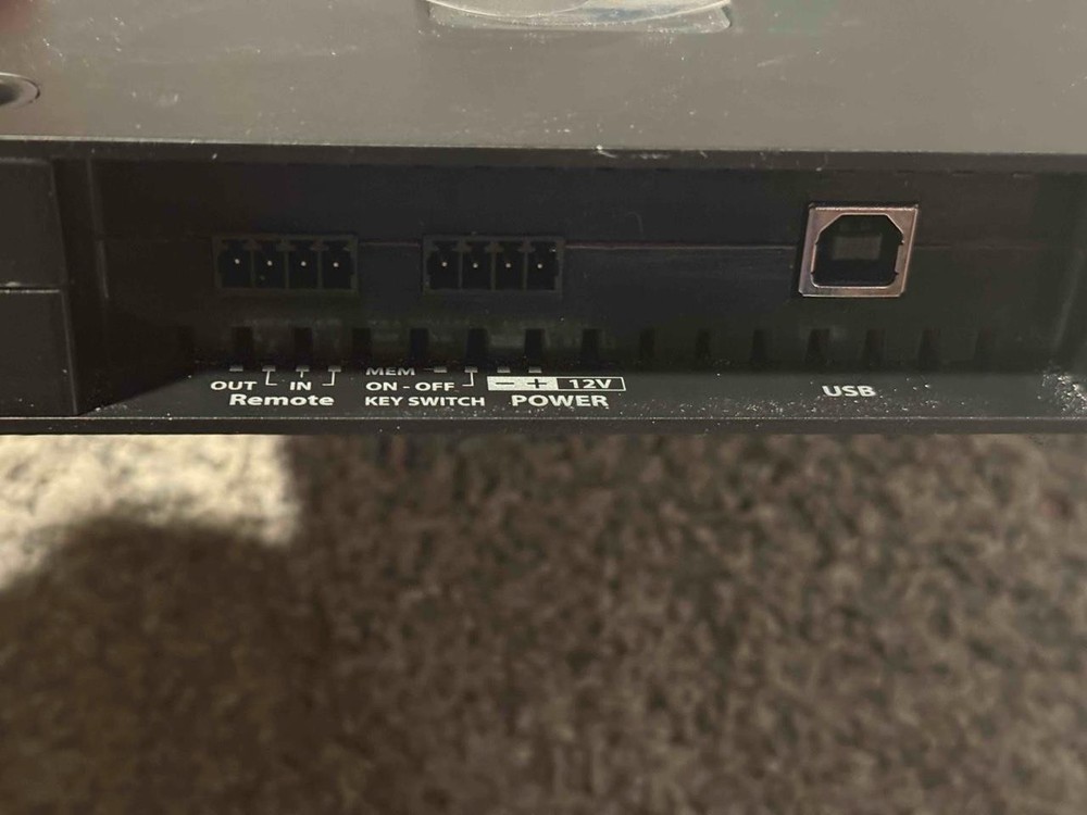 Audison Bit One Signal Interface Processor 8 Channel In Out One.1 w/ Box Cables