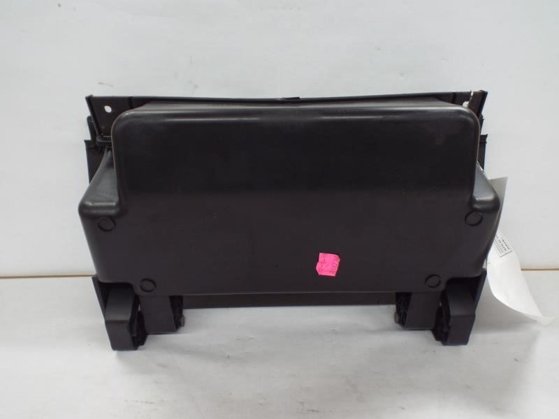 SIERRA150 2016 Glove Box 456685