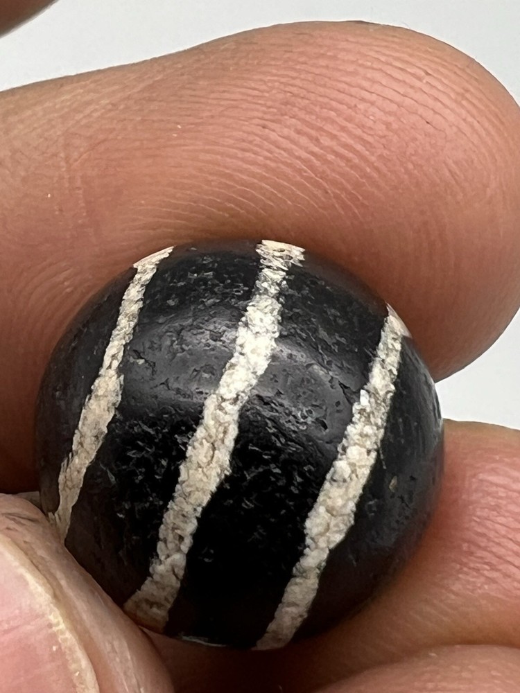 Ancient Burmese pyu Agate Bead Eached Decorated Agate Bead Amulet