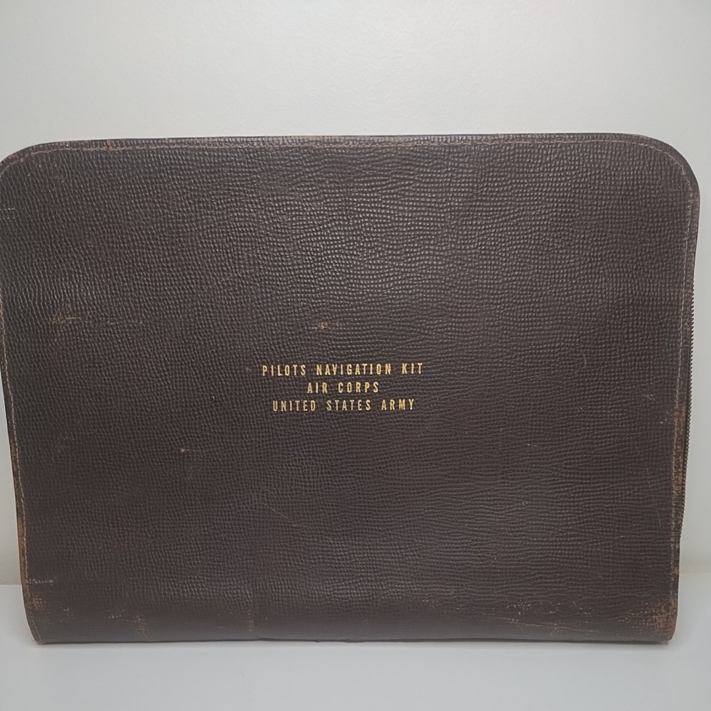 Rare Vtg US Army Air Corps Zippered Pilot Navigation Kit Brown Leather w pockets