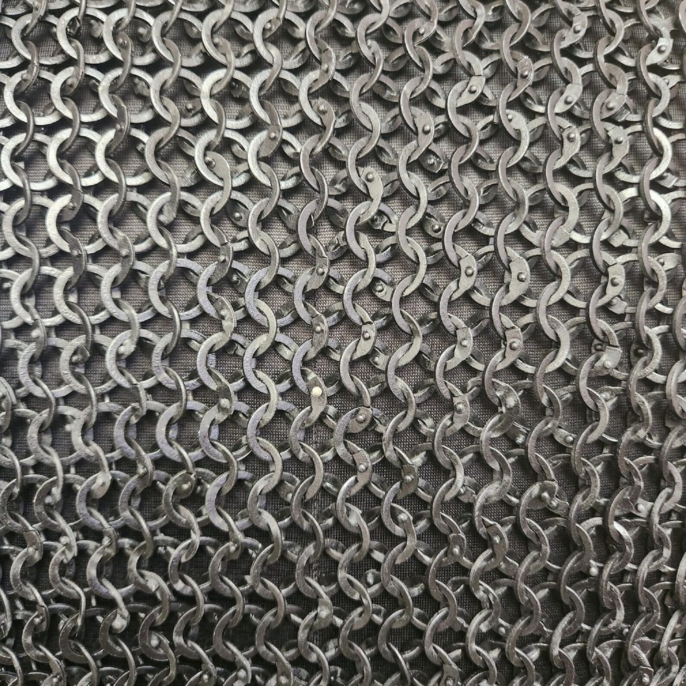9mm Chainmail Shirt – Flat Riveted with Solid Rings, Black Haubergeon