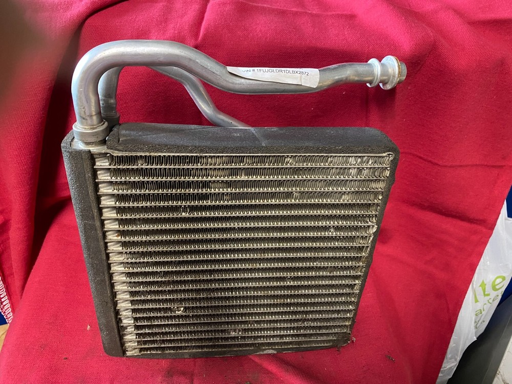 A/C Heater Core FOR 2013 Freightliner CASCADIA