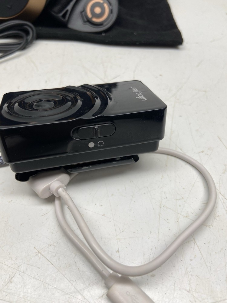 Woojer Strap Edge Haptic & Woojer Mini Wireless bluetooth VR, Working.