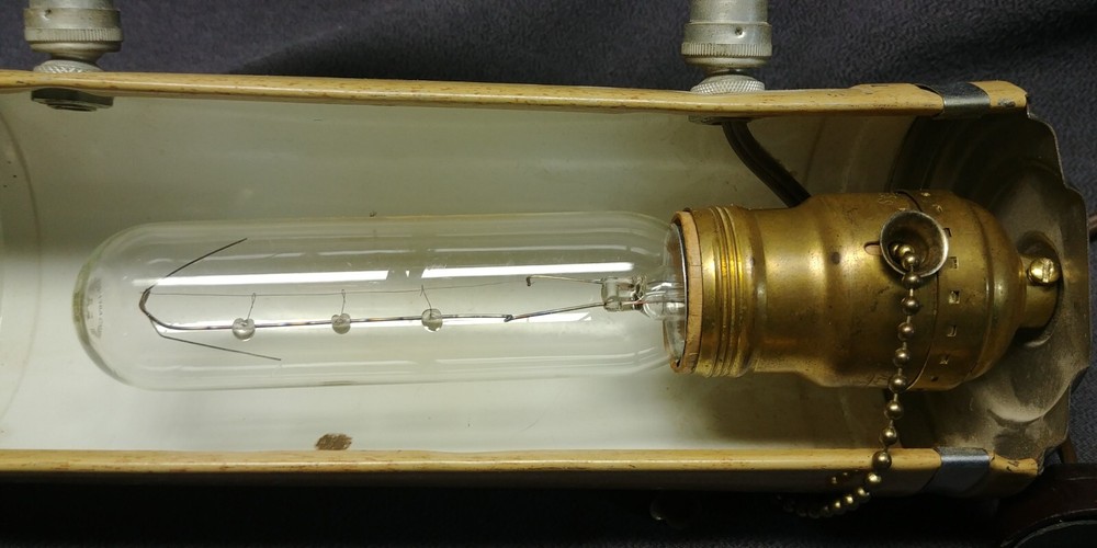 1940s Long Arm Bracket Overhead Industrial Light Adjustable Pull Light Works Vtg